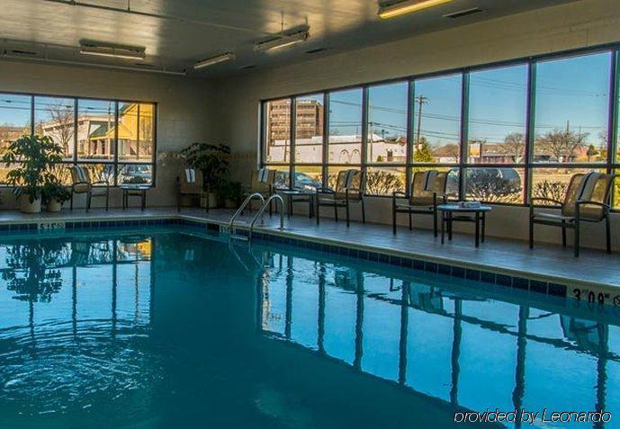 Chester Inn & Suites Sharonville Ngoại thất bức ảnh